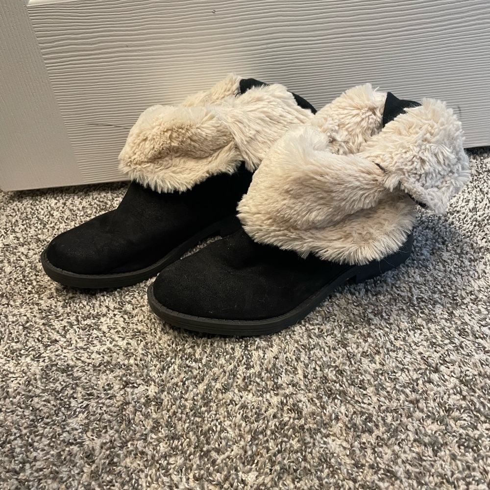 Foldover boots